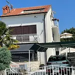 Appartement Casa Njivice