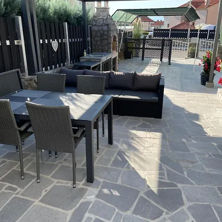 Apartman Casa Njivice